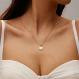 A necklace giftana