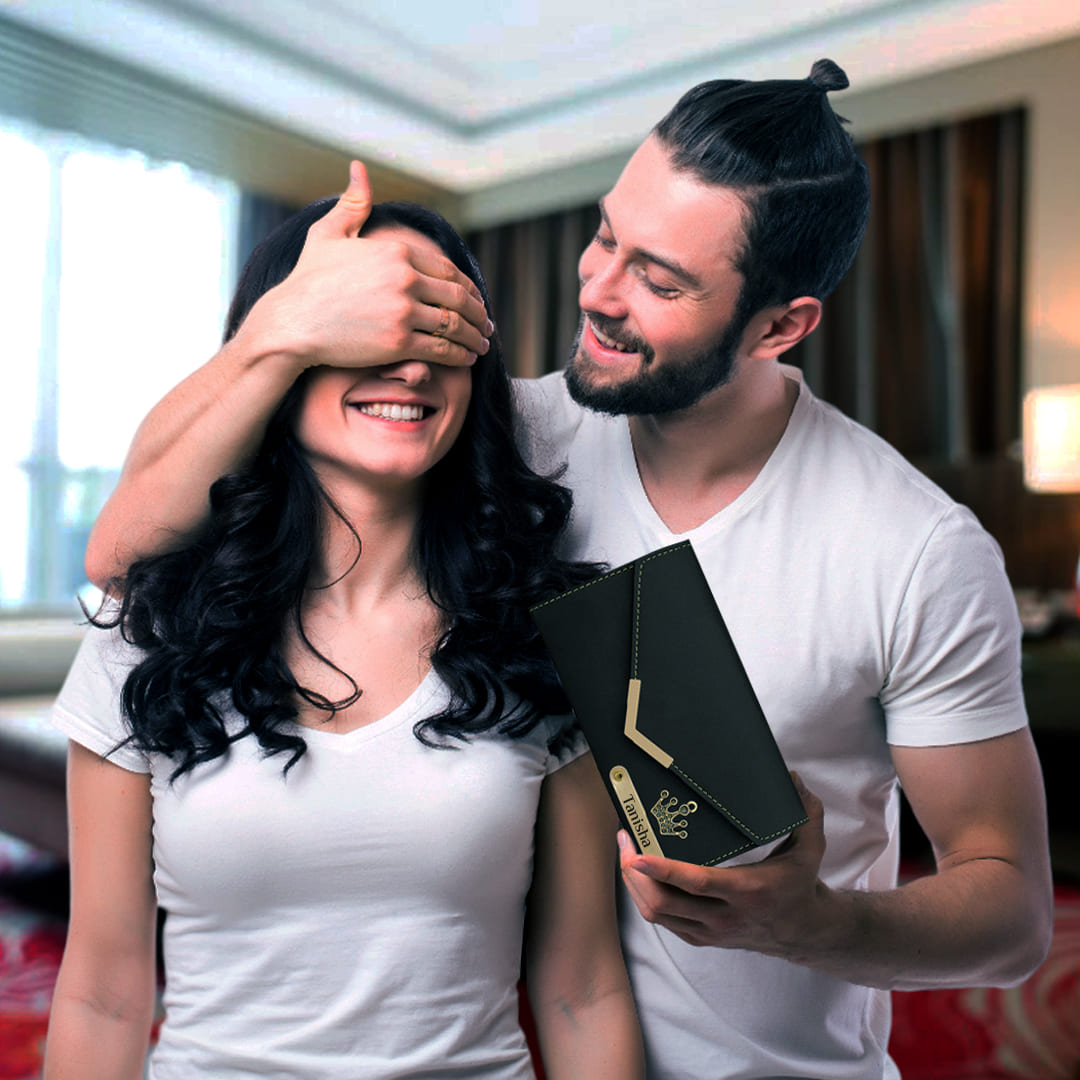 Personalized gift black giftana