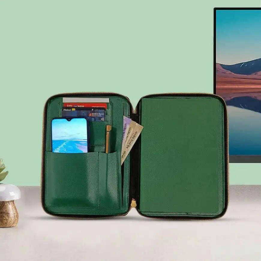 Personalized gift green giftana